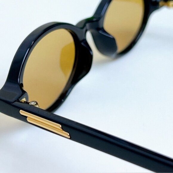 Bottega Veneta Black Sunglasses main image 4